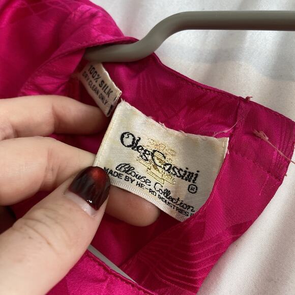 Vintage 90s Oleg Cassini Women's Hot Pink Geometric Silk Blouse Size 8 Glam Bold - Picture 6 of 10
